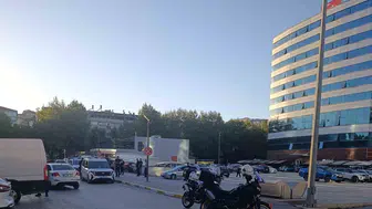 İşten çıkarıldığı gerekçesiyle belediye binasında gergin anlar