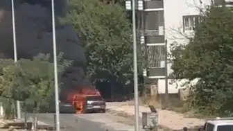 Beşiri ilçesinde seyir halindeki otomobilde yangın çıktı