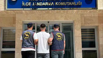 Kozan'da aranan hırsızlık hükümlüsü yakalandı