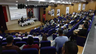 Başkan Öntürk, muhtarlarla istişare toplantısında ilçelerin ihtiyaçlarını değerlendirdi