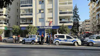 İzmir'de banka soygun girişimi paniği: Polis alarma geçti