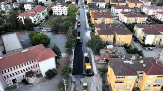 Gölcük’te 600 metrelik caddenin yenileme çalışmaları tamamlandı