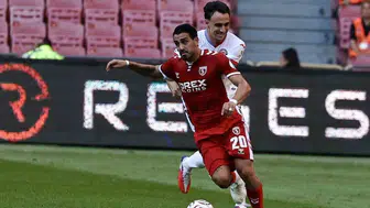 Samsunspor evinde fırtına gibi esen Çorum FK'ya 5-1 kaybetti