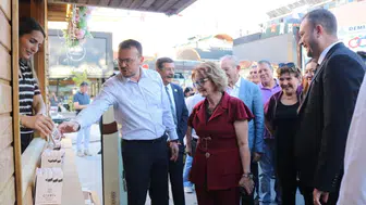 Çivril festivalinde yöresel lezzetler çikolataya dönüştü
