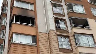 Ankara'da apartman dairesinde yangın: Anne ve oğlu kurtarıldı
