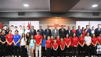 Trabzon’da spor alanları her noktada mevcut: Başkan Genç'in vurguları