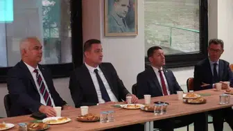 Kocaeli Üniversitesi'nde hukuk öğrencilerine uygulamalı eğitim dönemi başlıyor