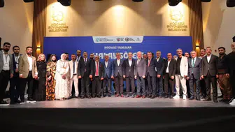 Kocaeli'de halay coşkusu: Başkan Büyükakın Vanlılarla bir araya geldi