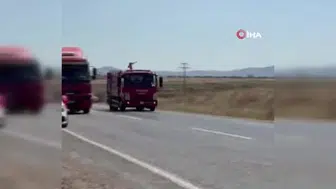 Beyşehir'de kamyonette yangın anı kamerada görüntülendi