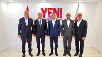 Mesut Ergin, Ankara'da Özgür Özel ile buluştu