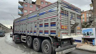 Uşak’ta tırın çarptığı 74 yaşındaki yaya hastaneye kaldırıldı