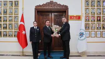Vali Aydoğdu, Erzincan’ın yeni emniyet müdürü Doköz’ü kabul etti