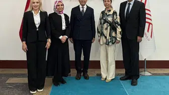 Tıp eğitimi ve üniversite hekimlerinin sorunlarına çözüm önerileri YÖK’te masaya yatırıldı