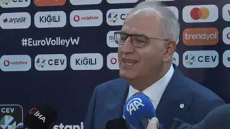 A Milli Kadın Voleybol Takımı'nın zaferi sonrası Mehmet Akif Üstündağ'dan anlamlı açıklama