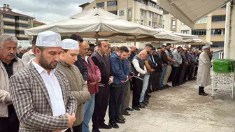 Minibüs sürücüsü Hakkı Özdemir son yolculuğuna uğurlandı