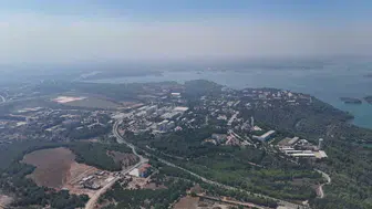 Adana'daki orman yangını uzaktan bile izlenebiliyor