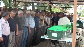 Antalya'da yaşanan aile dramında cenaze namazı gözyaşlarıyla gerçekleştirildi