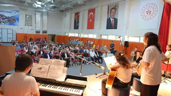 Sinop'ta gençler yaz tatilinde yeteneklerini geliştirdi