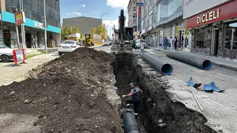 Erzurum'da altyapı yenileme çalışmaları hız kesmeden sürüyor
