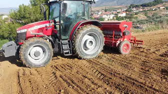 Manisa'da çiftçilere nöbetleşe ekim uyarısı yapıldı