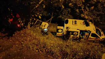 Park halindeki aracın kontrolden çıkması sonucu uçuruma yuvarlandı: 2 ölü, 1 yaralı