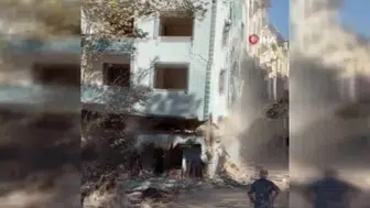 Bursa'da gözü korkutan apartman yıkımı aniden çöktü
