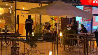 Kayseri'de bıçaklı kavga paniği: yaralı genç kafeye sığındı