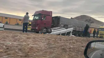 Çekici ile otomobil çarpıştı: 1 kişi yaralandı