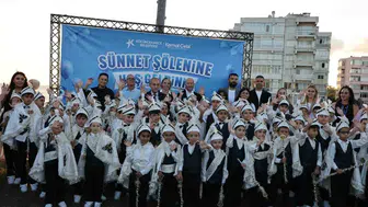 Küçükçekmece’de toplu sünnet şöleni coşkulu etkinliklerle düzenlendi