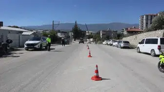 Hatay'da okul servislerine sıkı denetim: Ayakta taşıma yapan sürücülere ceza