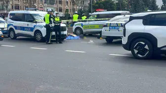 Ankara'da yolun karşısına geçmeye çalışan yaya hayatını kaybetti