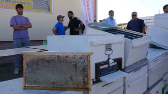 Yozgat'ta arıcılara polen tuzaklı kovan desteği sağlandı