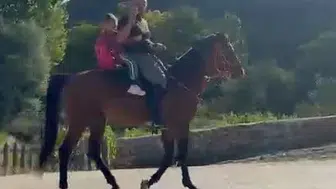 Okul heyecanına atla ortaklık: Sümmani Yılmaz'ın unutulmaz sürprizi