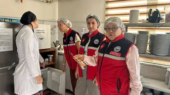 Nazilli'de okul ve öğretmenevi yemekhanelerine dikkat çeken hijyen denetimi