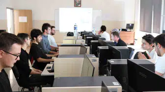 Samsun'da öğrencilere yönelik dijital dönüşüm eğitimi: Medikal sanayi için yeni yetenekler