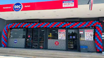 Deprem sonrası hayata döndü: Hataylı esnaf Mehmet Hayri Açıkgöz Seç Market ile yeniden iş hayatında