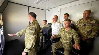 Girne açıklarında batan gemide kayıp 16 kişi için arama kurtarma çalışmaları sürüyor