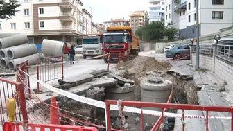Ankara'da altyapı çalışmaları nedeniyle doğal gaz kesintileri ve kanalizasyon taşkınları yaşanıyor