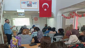 Hakkâri'de eğitim yılına özel okul ve aile semineri düzenlendi