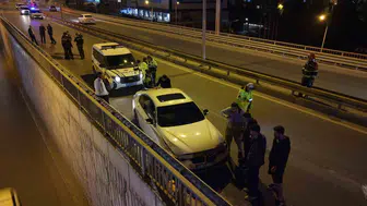 Kırıkkale'de otomobil çarpışması: 2 yaralı hastaneye kaldırıldı