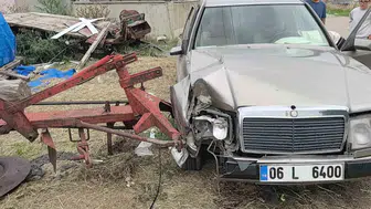 Erzurum'da trafik kazasında sürücü hafif yaralandı