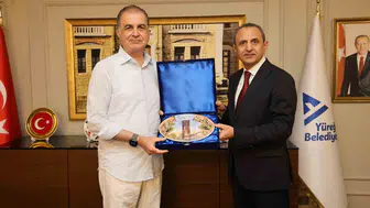 Ömer çelik, yüreğir belediye başkan vekili özünal’ı ziyaret etti