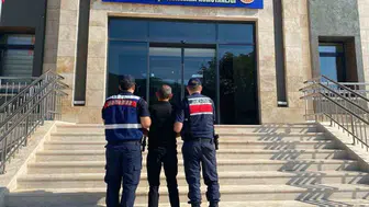 Simav'da uzun süredir aranan zimmet suçlusu jandarma operasyonuyla yakalandı