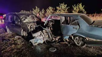 Sorgun'da otomobil ve ticari araç çarpıştı: 1 can kaybı, 2 yaralı