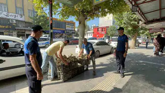 Adıyaman'da yaya güvenliği için kaldırımlar yeniden düzenleniyor