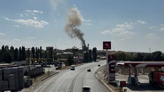 Ağrı'da caminin çatısında çıkan yangın paniğe neden oldu