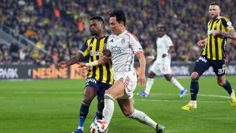 Fenerbahçe, sezonun ilk dev derbisinde Beşiktaş'ı konuk ediyor