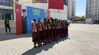 Mardin'de yeni eğitim yılı coşkuyla başladı