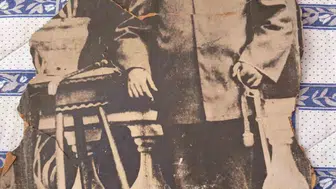 Tarih sayfalarından fısıldayan anılar: Mahmut Laçin'in zamana meydan okuyan fotoğrafları
