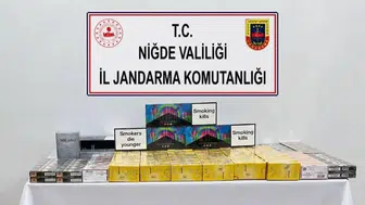 Niğde'de yol kontrolünde 300 paket kaçak sigara bulundu